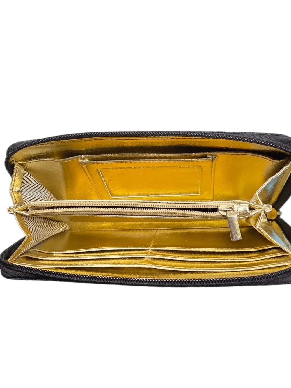 Steve Madden Black Metallic Zip Around Wallet Gold Logo Plate Used - Picture 6 of 9